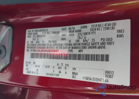 2017 Ford Escape Titanium z USA, uszkodzony, nr VIN 1FMCU0J9XHUB30897